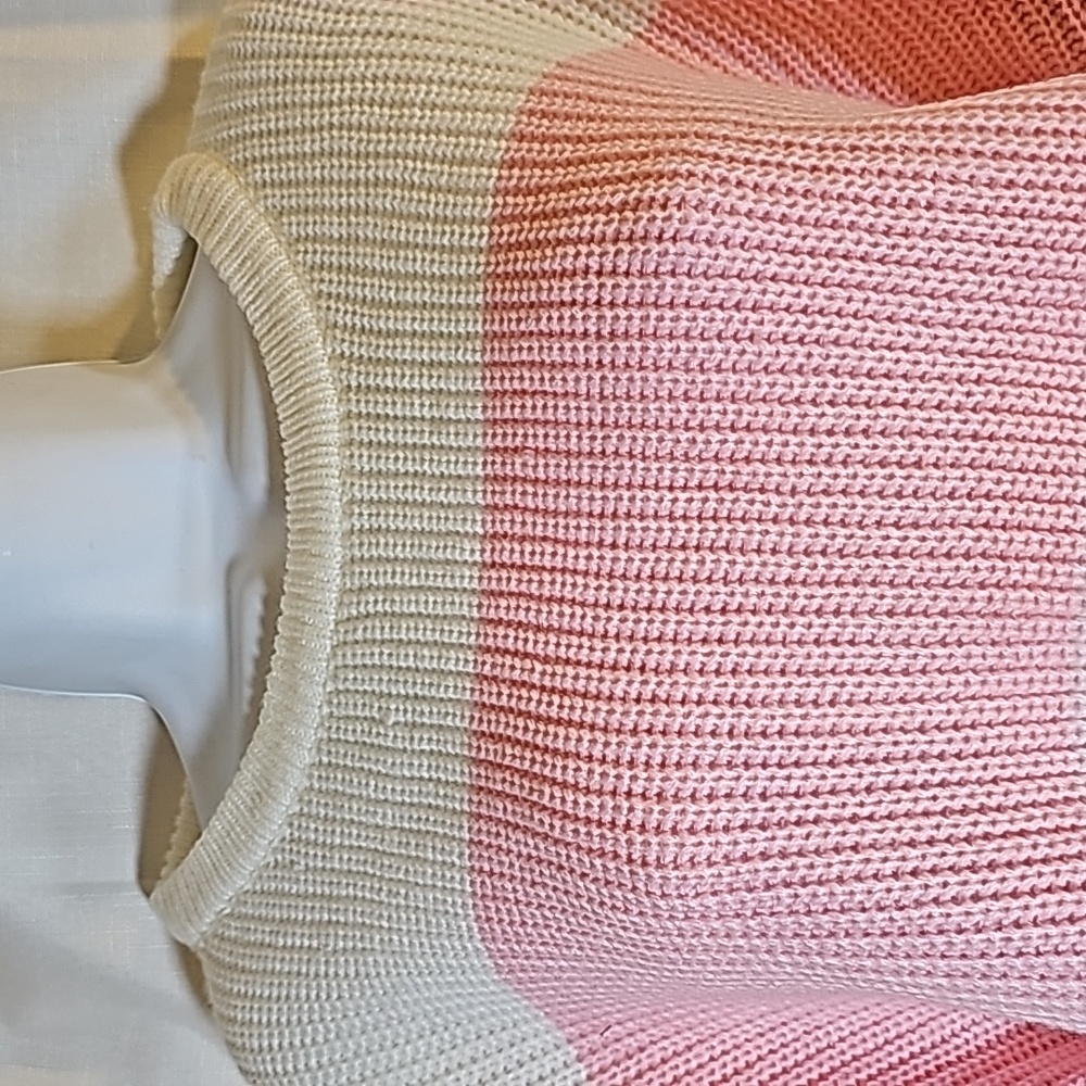 2/$20 Wishlist M/L Multi Ribbed Sweater - Picture 3 of 9